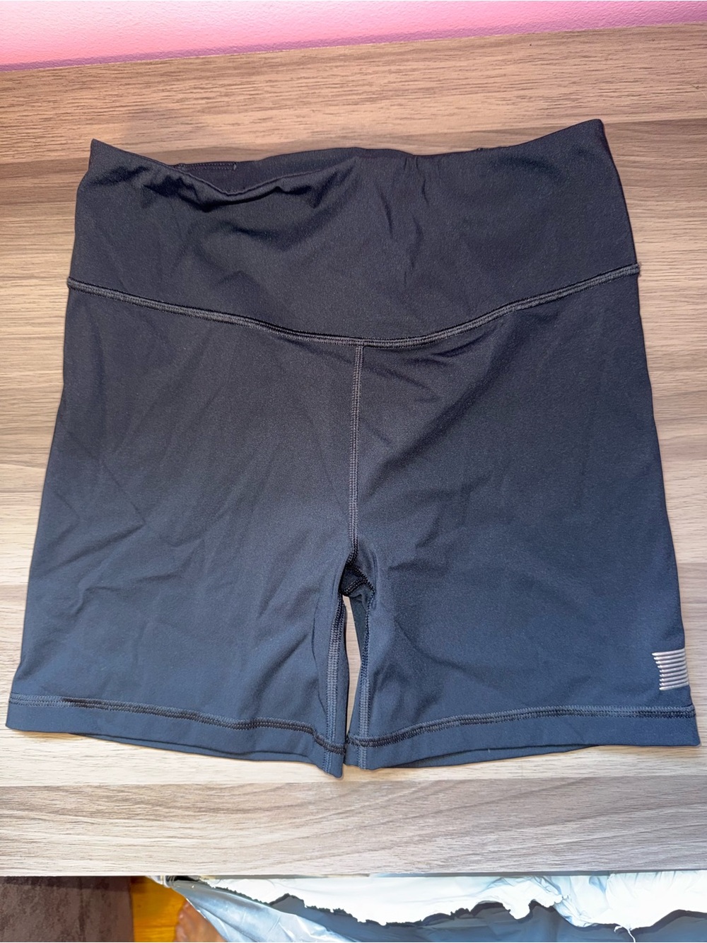 Savage X Fenty Retro Runna High-Waisted Bike Shorts Black Small 4–6 - Picture 2 of 6